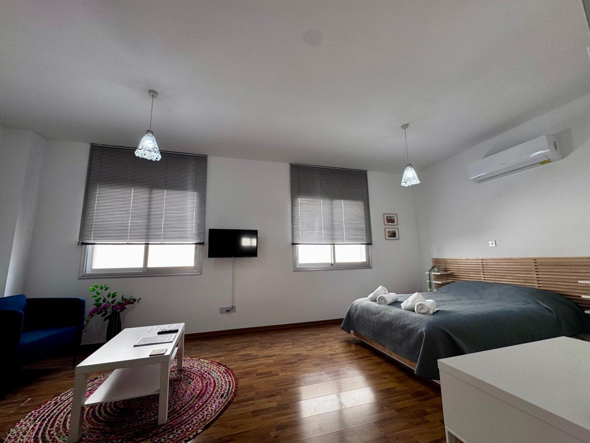 Lovely Studio Apartment In Pafos Eksteriør bilde